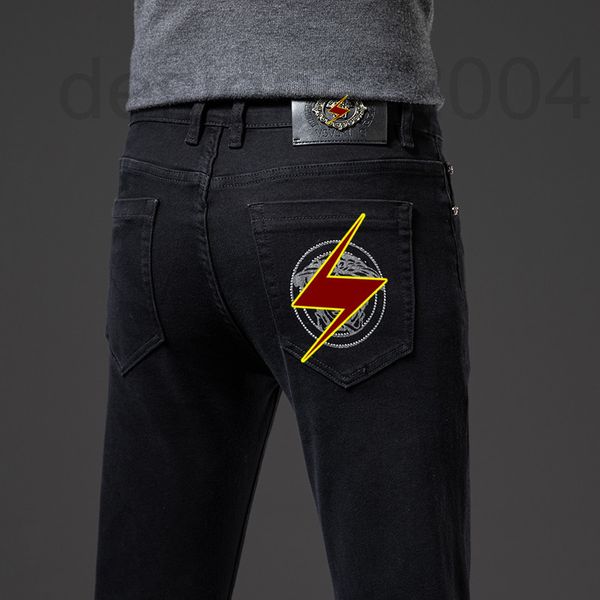 men's jeans designer high end men's fashion brand jeans 2021 autumn and winter new embroidered small leg straight pants t3ch, Blue
men's jeans designer high end men's fashion brand jeans 2021 autumn and winter new embroidered small leg straight pants t3ch, Blue