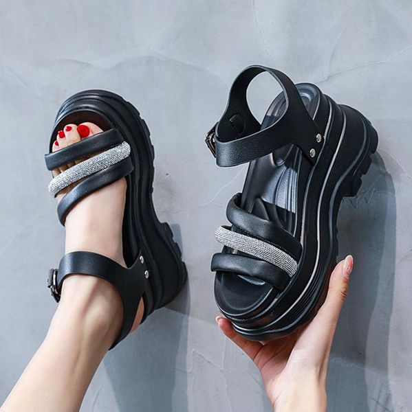 2022 designer slippers women sandals luxury slides oran sandal classic flip flop casual shoes sneakers trainer brand0 763, Black
2022 designer slippers women sandals luxury slides oran sandal classic flip flop casual shoes sneakers trainer brand0 763, Black