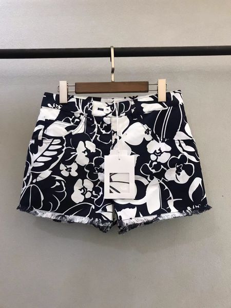 milan runway pants 2022 spring summer casual fashion straight designer shorts brand same style trousers women's 0412-6, Black;white
milan runway pants 2022 spring summer casual fashion straight designer shorts brand same style trousers women's 0412-6, Black;white