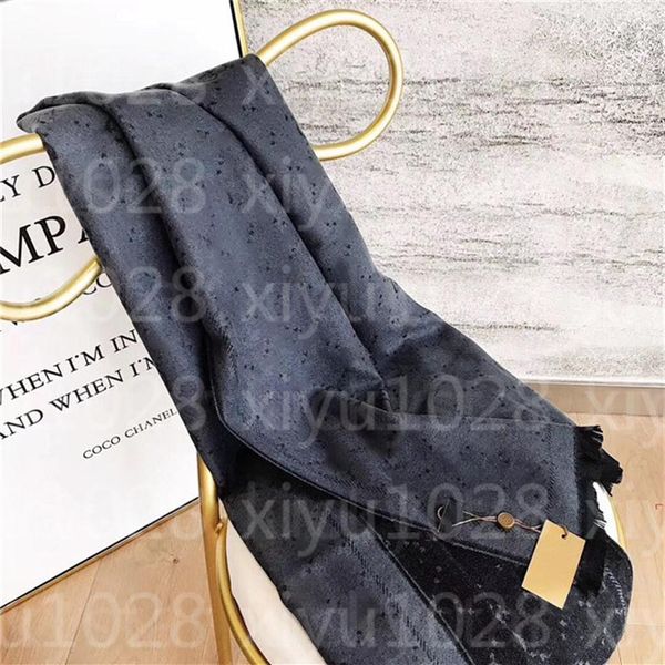 2021 cashmere wool luxury designer scarf shawl winter scarves classic design echarpe de luxe size 180x45cm 3 color2424, Blue;gray
2021 cashmere wool luxury designer scarf shawl winter scarves classic design echarpe de luxe size 180x45cm 3 color2424, Blue;gray