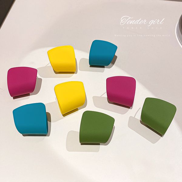 925 silver needle korean dongdaemun geometric irregular color earrings new studs summer earrings for women, Golden
925 silver needle korean dongdaemun geometric irregular color earrings new studs summer earrings for women, Golden