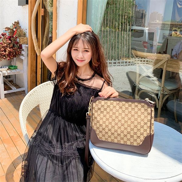 women's bag new messenger printing tote women's versatile one shoulder canvas bags_modelh604
women's bag new messenger printing tote women's versatile one shoulder canvas bags_modelh604