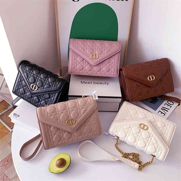 super low discount chain lingge women's bag version fragrance single shoulder bag versatile small square
super low discount chain lingge women's bag version fragrance single shoulder bag versatile small square