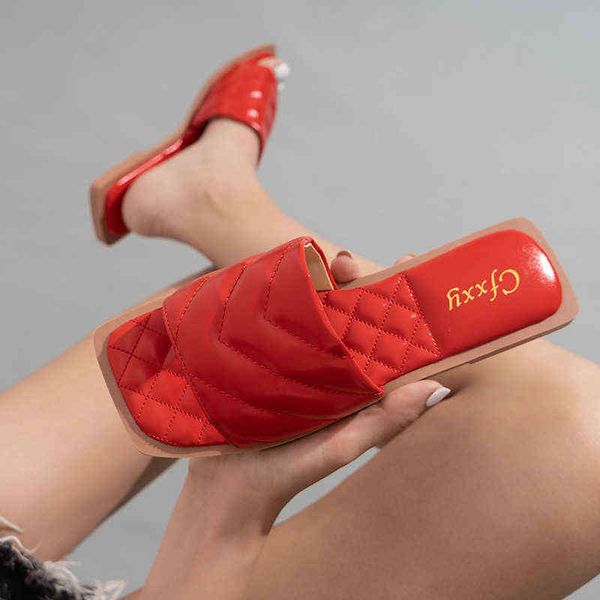 slippers vshaped embroidery designer brand women sandals outdoor beach nonslip woman slides low heel cozy summer female shoes 220518, Black
slippers vshaped embroidery designer brand women sandals outdoor beach nonslip woman slides low heel cozy summer female shoes 220518, Black