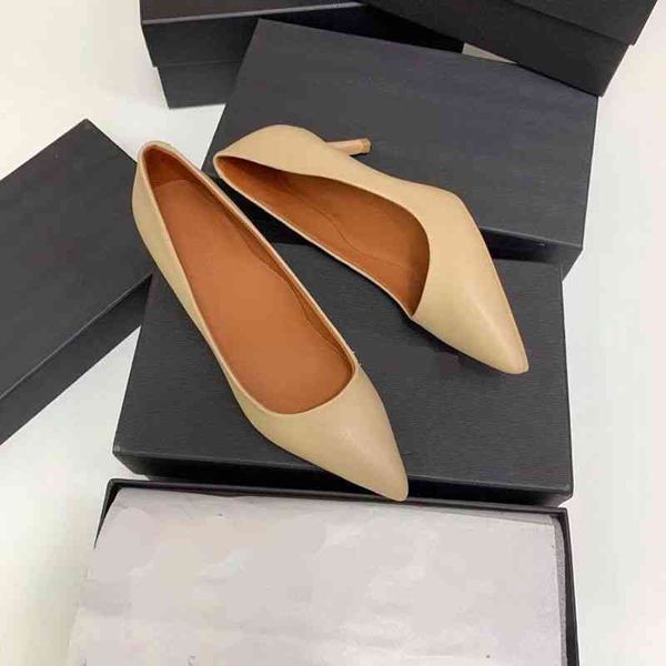sandals niche high heels pointed high-end thin patent leather shallow mouth sheepskin nude wedding shoes women's single, Black
sandals niche high heels pointed high-end thin patent leather shallow mouth sheepskin nude wedding shoes women's single, Black
