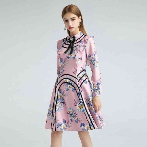 casual dresses 2022 spring heavy industry collage stand collar with diamond bow tie ruffle fashion printed long sleeved dress for women c3lx, Black;gray
casual dresses 2022 spring heavy industry collage stand collar with diamond bow tie ruffle fashion printed long sleeved dress for women c3lx, Black;gray