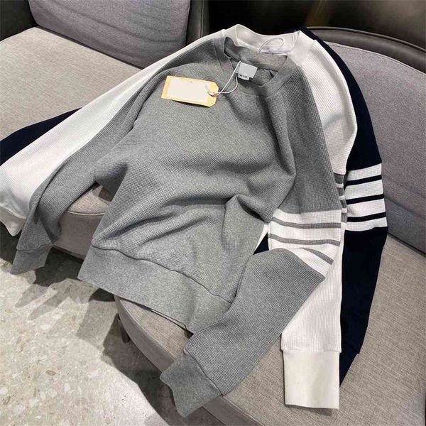 summer explosion aw new waffle four bar splicing round neck sweater men's and women's pullover casual loose long sleeve top, Black
summer explosion aw new waffle four bar splicing round neck sweater men's and women's pullover casual loose long sleeve top, Black