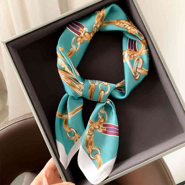 designer silk head bag hair scarf chain buckle small silk square female spring and autumn foreign style fashion decorative scarf tie hair, Blue;gray
designer silk head bag hair scarf chain buckle small silk square female spring and autumn foreign style fashion decorative scarf tie hair, Blue;gray