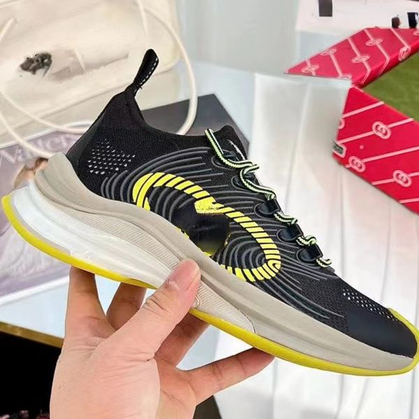 casual shock absorbing sports shoes op50 fly woven breathable flat bottom strap anti skid smell light daddy lovers running shoes
casual shock absorbing sports shoes op50 fly woven breathable flat bottom strap anti skid smell light daddy lovers running shoes