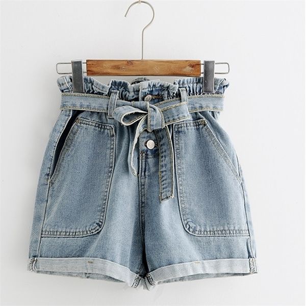 2020 new summer fashion elastic high waist denim shorts women casual sashes wide legs shorts slim loose all match shorts famale t200701, White;black
2020 new summer fashion elastic high waist denim shorts women casual sashes wide legs shorts slim loose all match shorts famale t200701, White;black