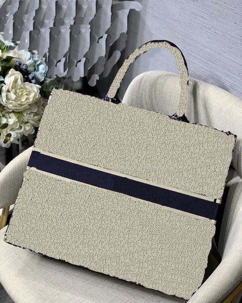 fashion classic wild designers bags tote women luxurys handbags messenger shoulder crossbody designer bag 286
fashion classic wild designers bags tote women luxurys handbags messenger shoulder crossbody designer bag 286