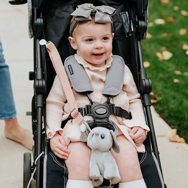 nursing cover clip baby feeding accessory adjustable strap 55cm for toy leash bib or stroller clips infant and new mom gift
nursing cover clip baby feeding accessory adjustable strap 55cm for toy leash bib or stroller clips infant and new mom gift