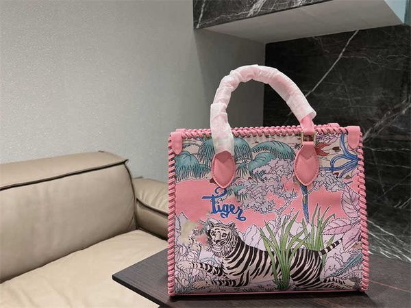 2022 new luxury tiger-print leather shoulder bags designer tote bag handbags famous limited large totes designer handbag women
2022 new luxury tiger-print leather shoulder bags designer tote bag handbags famous limited large totes designer handbag women