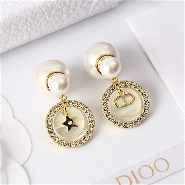 2022 20% off designer jewelry d letter white fritillaria female di family light gold earrings net red earrings, Golden
2022 20% off designer jewelry d letter white fritillaria female di family light gold earrings net red earrings, Golden