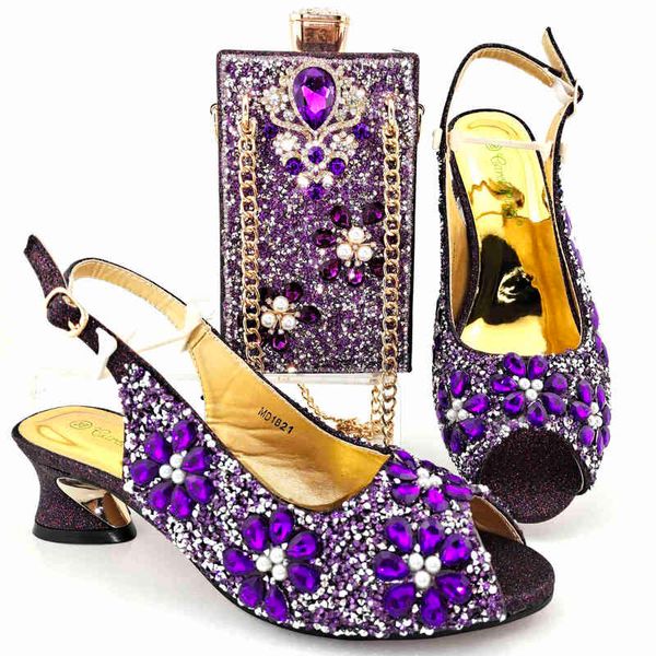 dress shoes special design summer and bag set in black color italian lady matching for garden party 220722
dress shoes special design summer and bag set in black color italian lady matching for garden party 220722