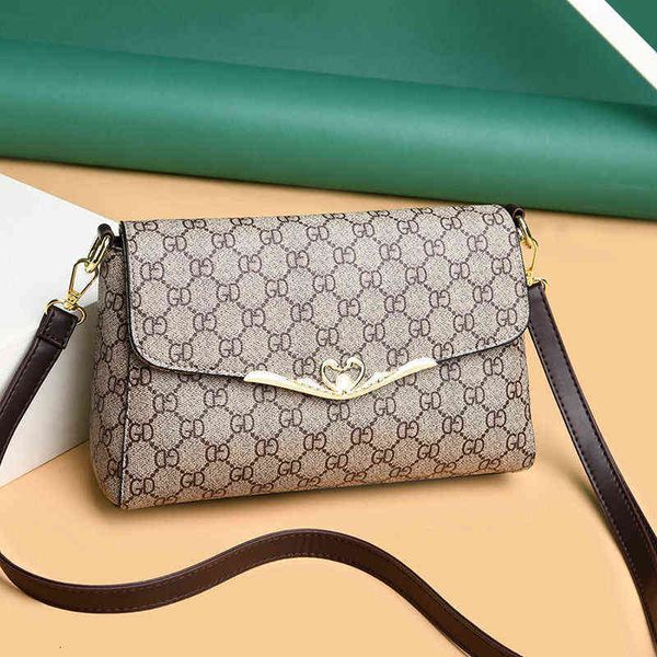 real soft leather women's bag 2022 one shoulder menger korean version versatile large capacity middle-aged mother
real soft leather women's bag 2022 one shoulder menger korean version versatile large capacity middle-aged mother