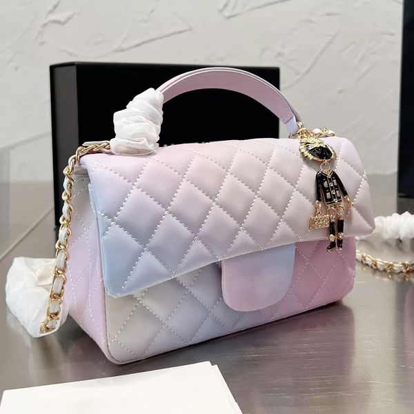 ly 22ss mini gradient purple pink flap bag lambskin classic tie dye quilted diamond check gold metal pendant chain shoulder bags designer lu
ly 22ss mini gradient purple pink flap bag lambskin classic tie dye quilted diamond check gold metal pendant chain shoulder bags designer lu