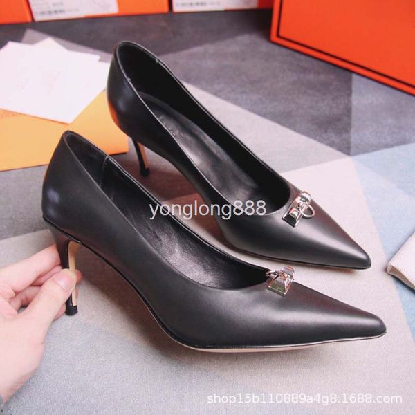 dress shoes thin heel leather white solid shallow mouth daily pointed low high heels, Black 
dress shoes thin heel leather white solid shallow mouth daily pointed low high heels, Black