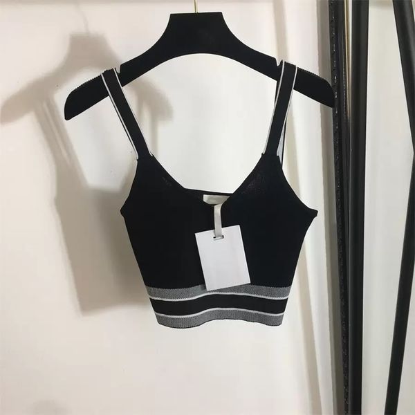 women's tank yoga vest gym sports crop seamless streetwear fitness running vest workout bra with small letter, White
women's tank yoga vest gym sports crop seamless streetwear fitness running vest workout bra with small letter, White