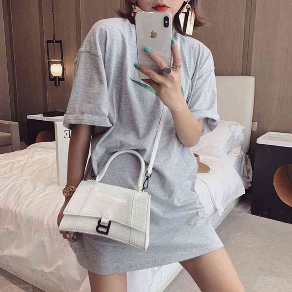 luxury trend women handbags balencaigs bear star fierce bag crocodile hourglass family b minority design women's 2022 fashion 4q3z
luxury trend women handbags balencaigs bear star fierce bag crocodile hourglass family b minority design women's 2022 fashion 4q3z