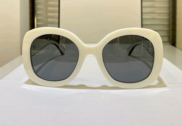 oval oversize sunglasses white grey lens women designer shades uv400 protection eyewear with box, White;black
oval oversize sunglasses white grey lens women designer shades uv400 protection eyewear with box, White;black