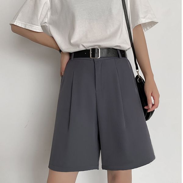 women wide leg shorts high waist black loose korean style vintage female knee length suit shorts, White;black
women wide leg shorts high waist black loose korean style vintage female knee length suit shorts, White;black