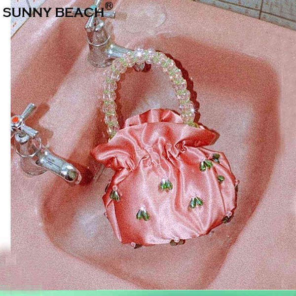 fashion bags diamonds totes bag women crystals rhinestone luxury evening cltuch wedding handbag silk satin party purse 220610
fashion bags diamonds totes bag women crystals rhinestone luxury evening cltuch wedding handbag silk satin party purse 220610