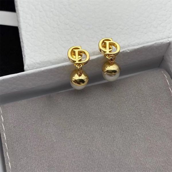 82% off online sale new pearl women's net red same silver needle trend earrings, Golden
82% off online sale new pearl women's net red same silver needle trend earrings, Golden