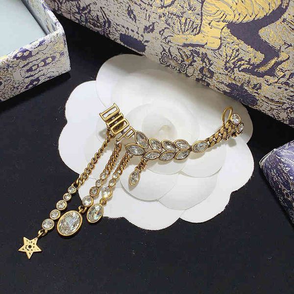 2022 factory wholesale new home dijia red star with drill ear hanging high version material, Golden
2022 factory wholesale new home dijia red star with drill ear hanging high version material, Golden