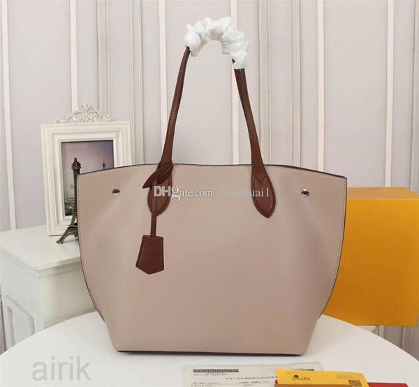 2020 new fashion designer design calfskin ladies handbag shoulder bag handbag large size price discount factory direct sales welcome order
2020 new fashion designer design calfskin ladies handbag shoulder bag handbag large size price discount factory direct sales welcome order