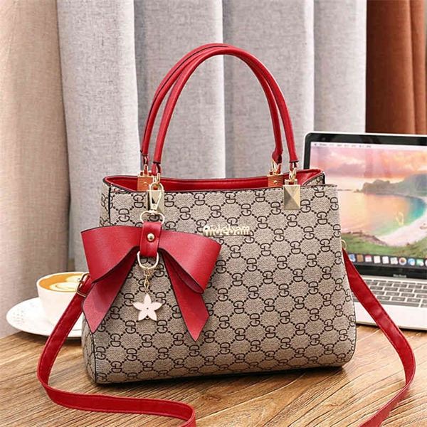 68% off women's new hand single shoulder messenger carrying fashion mother's women's bag
68% off women's new hand single shoulder messenger carrying fashion mother's women's bag