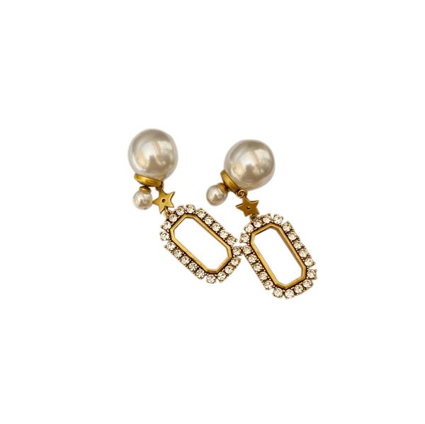 pearl earrings fashion style brand earrings women girls christmas gifts gold plated color preservation, Golden
pearl earrings fashion style brand earrings women girls christmas gifts gold plated color preservation, Golden