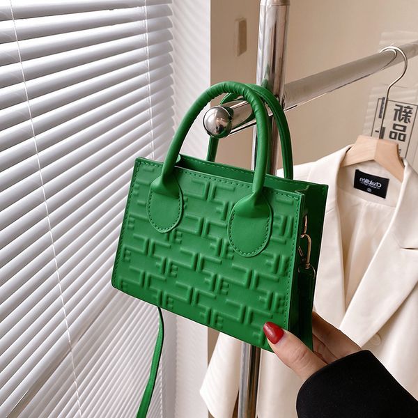 new designer bags summer indentation small square women 2022 solid color fashion handbag simple texture single shoulder messenger
new designer bags summer indentation small square women 2022 solid color fashion handbag simple texture single shoulder messenger