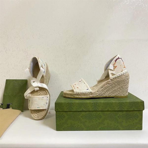 new men women flip flop lady shoes embroidery wedge sandals elevator women designer rubber slides platform scuffs hom257m, Black
new men women flip flop lady shoes embroidery wedge sandals elevator women designer rubber slides platform scuffs hom257m, Black