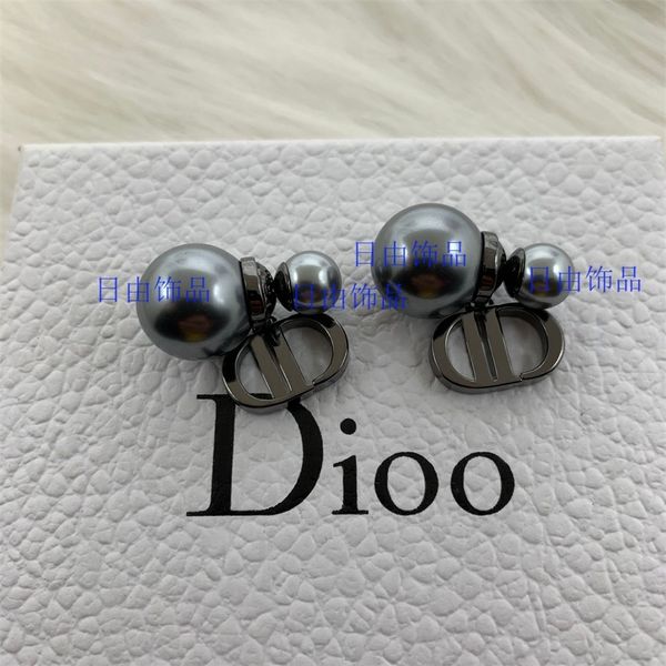 20% off 2022 jewelry di family new letters simple black pearl earrings womanly personality cool fashion earrings, Golden
20% off 2022 jewelry di family new letters simple black pearl earrings womanly personality cool fashion earrings, Golden