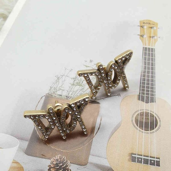 fashion new jewelry trend luxury brand designer wholesale creative and versatile personalized letter earrings light diamond advanced tempera, Silver
fashion new jewelry trend luxury brand designer wholesale creative and versatile personalized letter earrings light diamond advanced tempera, Silver