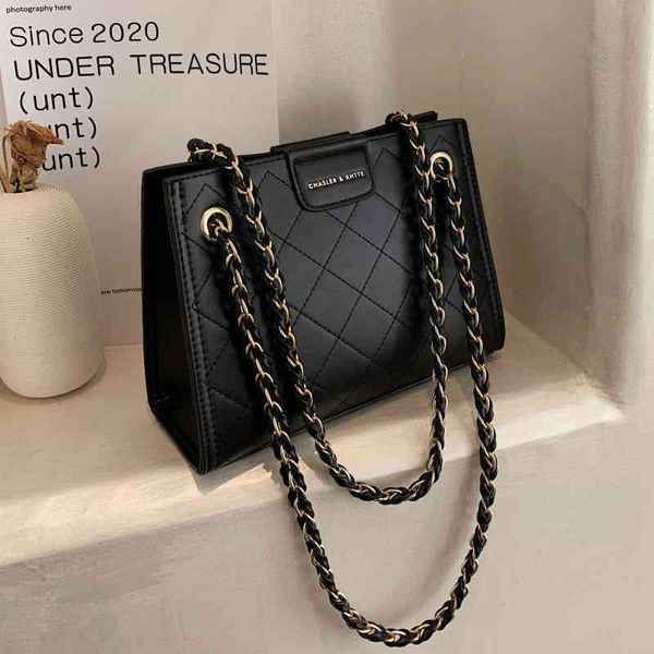unique bag 2022 new fashion net red versatile chain large msenger capacity retro female bags all-match single shoulder handbags
unique bag 2022 new fashion net red versatile chain large msenger capacity retro female bags all-match single shoulder handbags