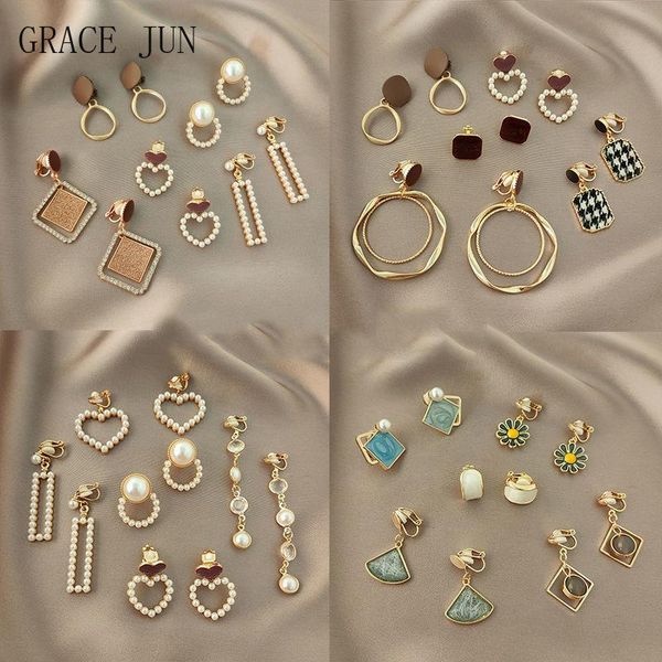 clip-on & screw back jun 5pairs/set fashion charm creative pearl clip on earrings cute handmade women's ear cuff jewelryclip-on, Silver
clip-on & screw back jun 5pairs/set fashion charm creative pearl clip on earrings cute handmade women's ear cuff jewelryclip-on, Silver