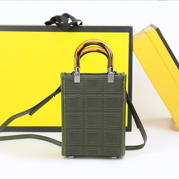 women mini tote bag luxury ladies messenger bags casual letter mesh material designer amber handle large capacity
women mini tote bag luxury ladies messenger bags casual letter mesh material designer amber handle large capacity