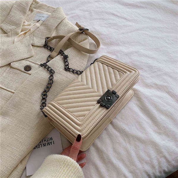 v letter designer luxury handbags brand women bags fashion chain women shoulder bags crossbody bag for women sac a main purse g220422
v letter designer luxury handbags brand women bags fashion chain women shoulder bags crossbody bag for women sac a main purse g220422