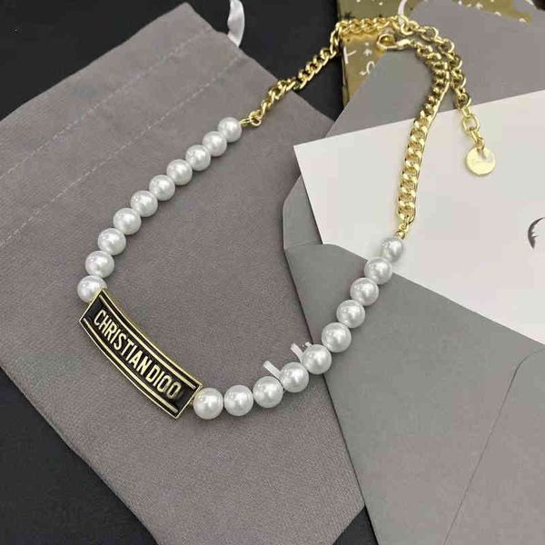necklace new minority letter square pearl clavicle chain feminine white temperament same as baby, Silver
necklace new minority letter square pearl clavicle chain feminine white temperament same as baby, Silver