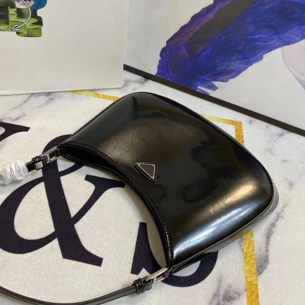 luxury purse women bags genuine leather fashion handbags bright leather shoulder bag
luxury purse women bags genuine leather fashion handbags bright leather shoulder bag