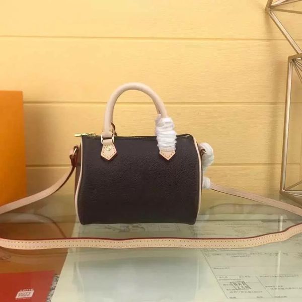 aks fashion designer luxury bag purses women genuine leather wallet brand crossbody shoulder handbags bnous on the go88688
aks fashion designer luxury bag purses women genuine leather wallet brand crossbody shoulder handbags bnous on the go88688