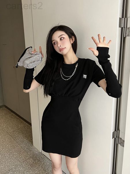 casual dresses designer aw dawangjia 22 spring and summer new neckline chain design loose oversize silhouette hip wrap dress qc1q, Black;gray
casual dresses designer aw dawangjia 22 spring and summer new neckline chain design loose oversize silhouette hip wrap dress qc1q, Black;gray