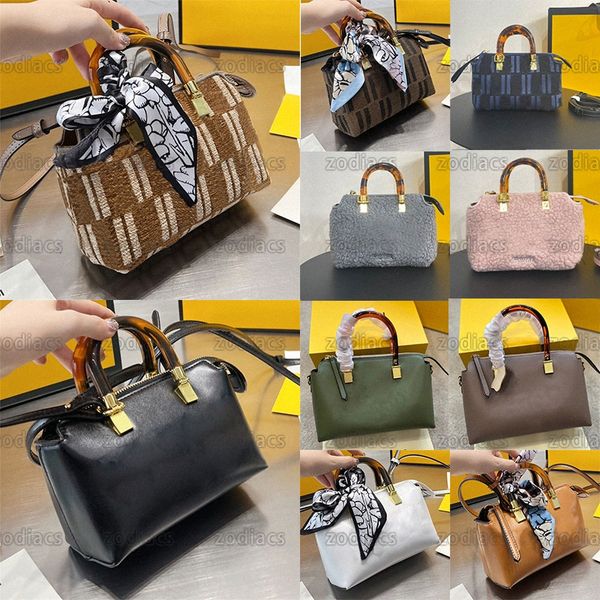 by the way 30 style mini boston bag shoulder crossbody fashion women plexiglass handles strap letters embossed leather handbag designer luxu
by the way 30 style mini boston bag shoulder crossbody fashion women plexiglass handles strap letters embossed leather handbag designer luxu