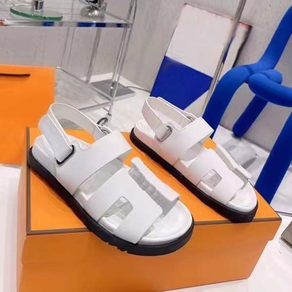 women sandals designer slippers men fashion slippers super star casual shoes for ladies genuine leather flip flops size 34-45 with box, Black
women sandals designer slippers men fashion slippers super star casual shoes for ladies genuine leather flip flops size 34-45 with box, Black
