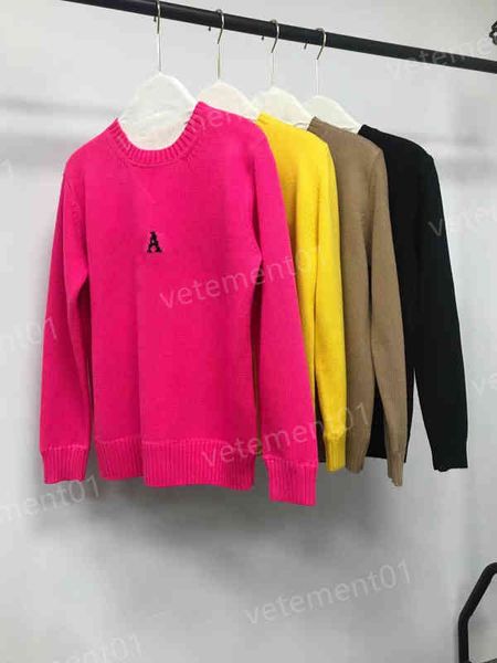 luxury women sweater chest letter logo pattern knitted crew neck sweatshirts fashion brand designer womens sweaters, White;black
luxury women sweater chest letter logo pattern knitted crew neck sweatshirts fashion brand designer womens sweaters, White;black