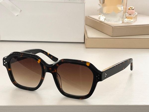 sunglasses for women men summer 50096l style anti-ultraviolet retro plate square full frame fashion eyeglasses random box, White;black
sunglasses for women men summer 50096l style anti-ultraviolet retro plate square full frame fashion eyeglasses random box, White;black