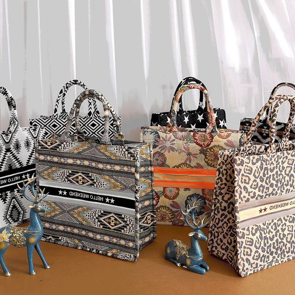 designer bags 2022 di'ao same high sense handbag one shoulder large capacity versatile fashion tote bucket women's bag
designer bags 2022 di'ao same high sense handbag one shoulder large capacity versatile fashion tote bucket women's bag