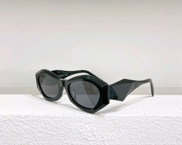 black grey irregular sunglasses for women summer sunnies fashion sun glasses occhiali da sole firmati uv400 protection eyewear with box, White;black
black grey irregular sunglasses for women summer sunnies fashion sun glasses occhiali da sole firmati uv400 protection eyewear with box, White;black